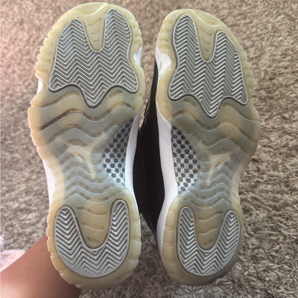 Air Jordan 11 Retro Jubilee-Worn twice, still in original box. - Picture 4 of 4